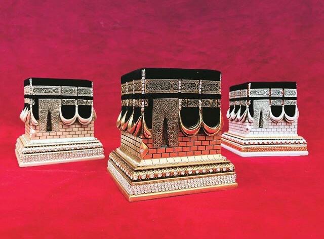 Kaba Biblo Table Decor 1 Kaba Biblo Table Decor